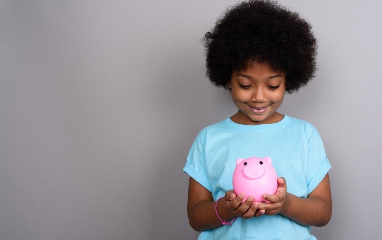 Como ensinar educação financeira aos filhos?