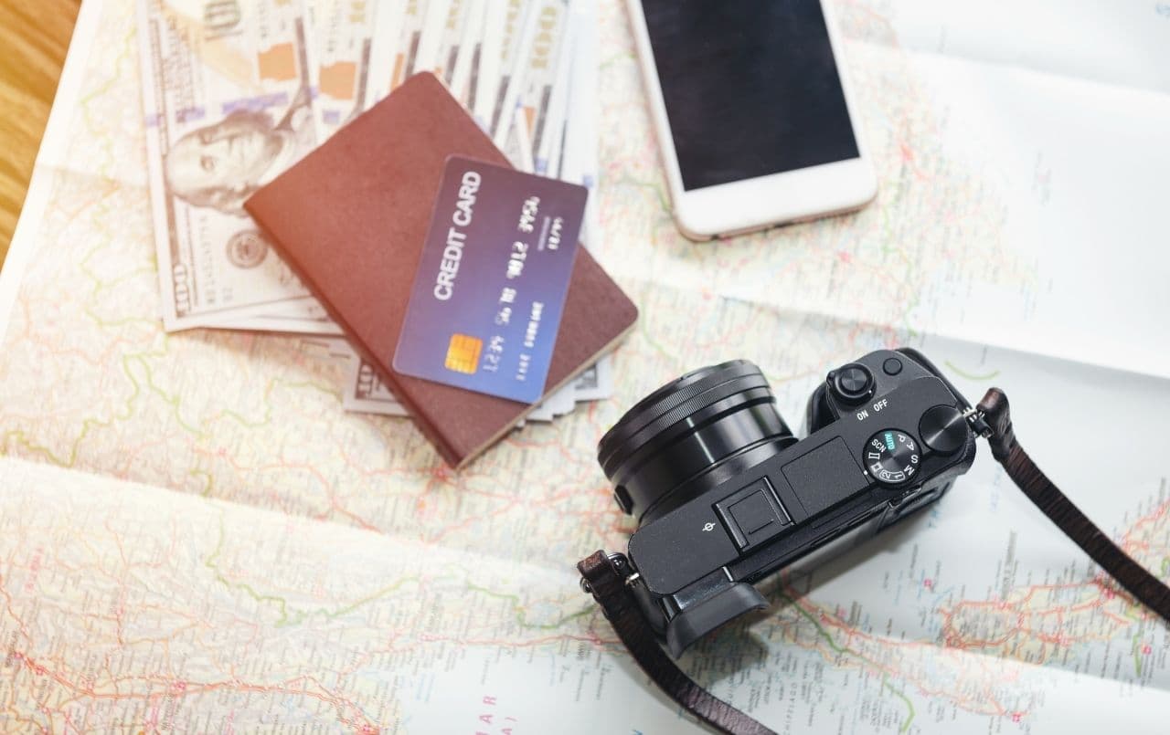 Jeitos criativos de economizar dinheiro para viajar