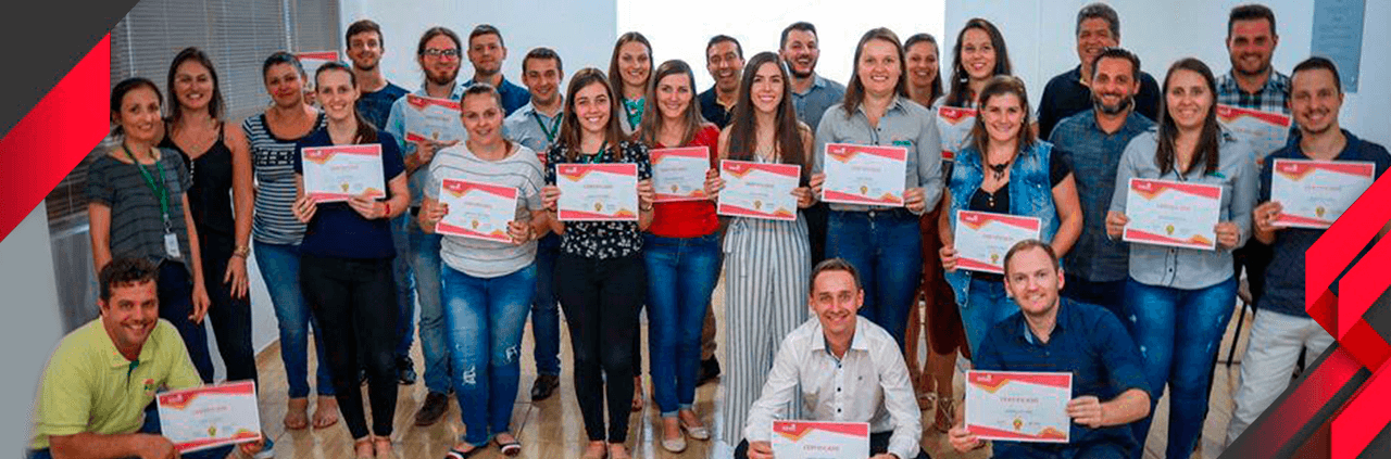 Embracon ministra treinamento para parceiros em São Miguel do Oeste