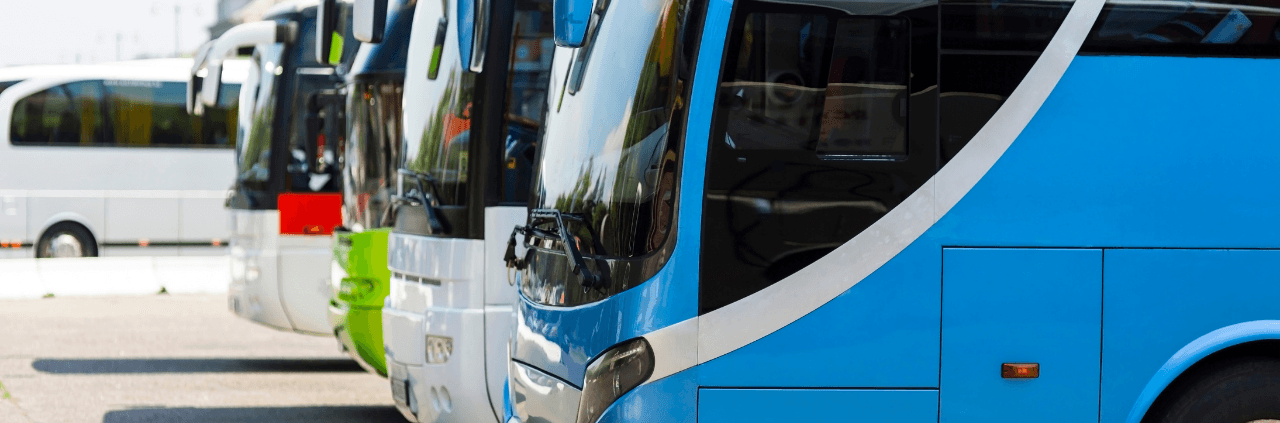 Financiamento de caminhões e ônibus cresce 25,6% em 2021